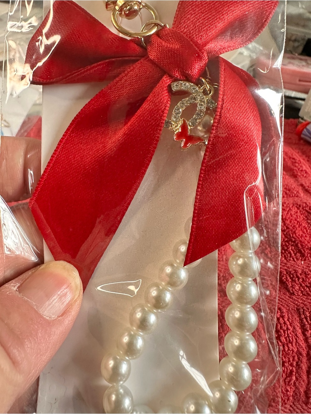 Pearl Bead Bracelet with Red Ribbon Charm Keychain